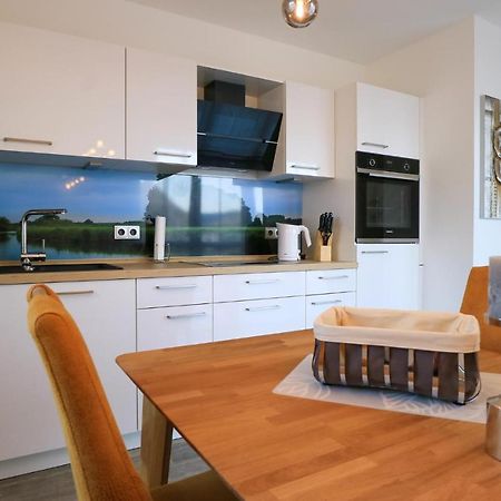 2 Bedroom Cozy Apartment In Рехлін Екстер'єр фото