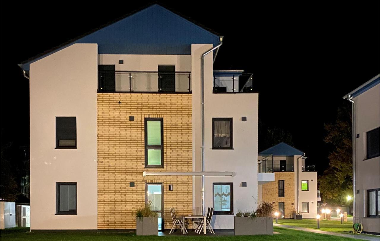 2 Bedroom Cozy Apartment In Рехлін Екстер'єр фото